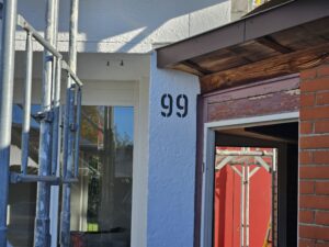 Hausnummer schablonieren